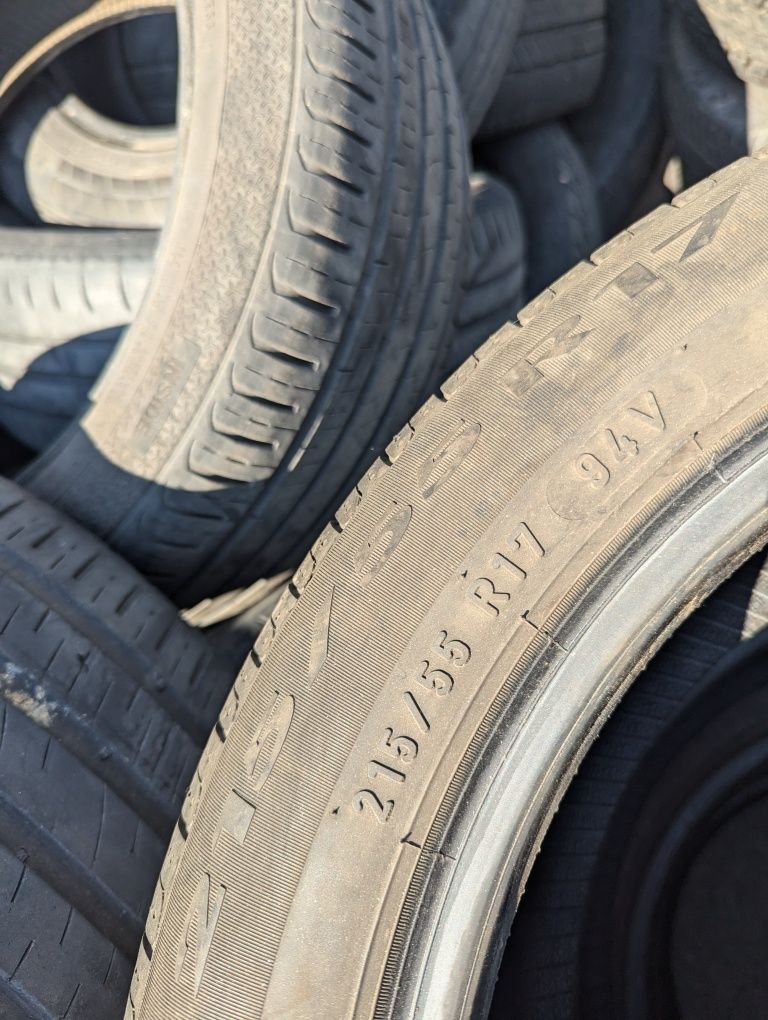 215/55R17 Pirelli