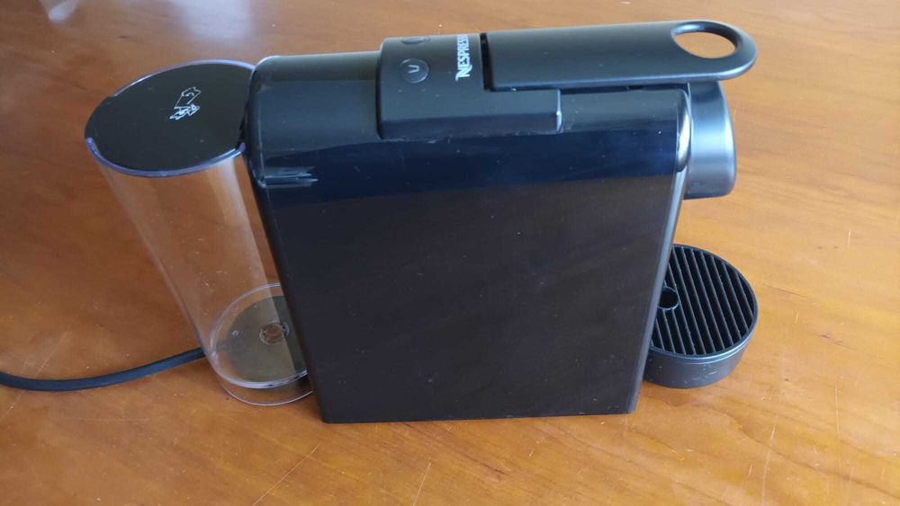 Nespresso - DeLonghi