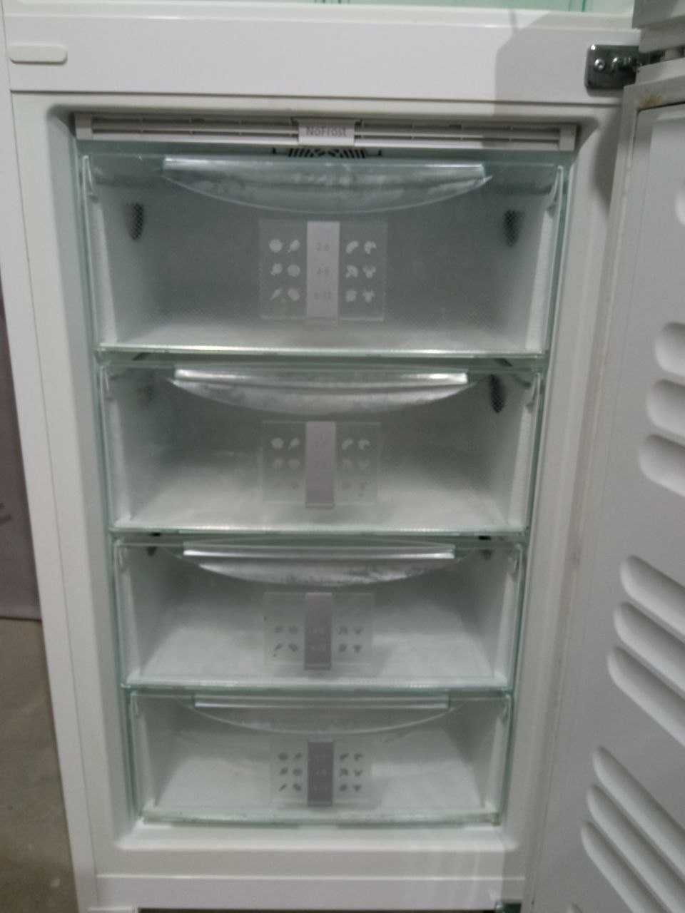 Холодильник Liebherr Cun 3933. Б/у из Германии. Код 1963