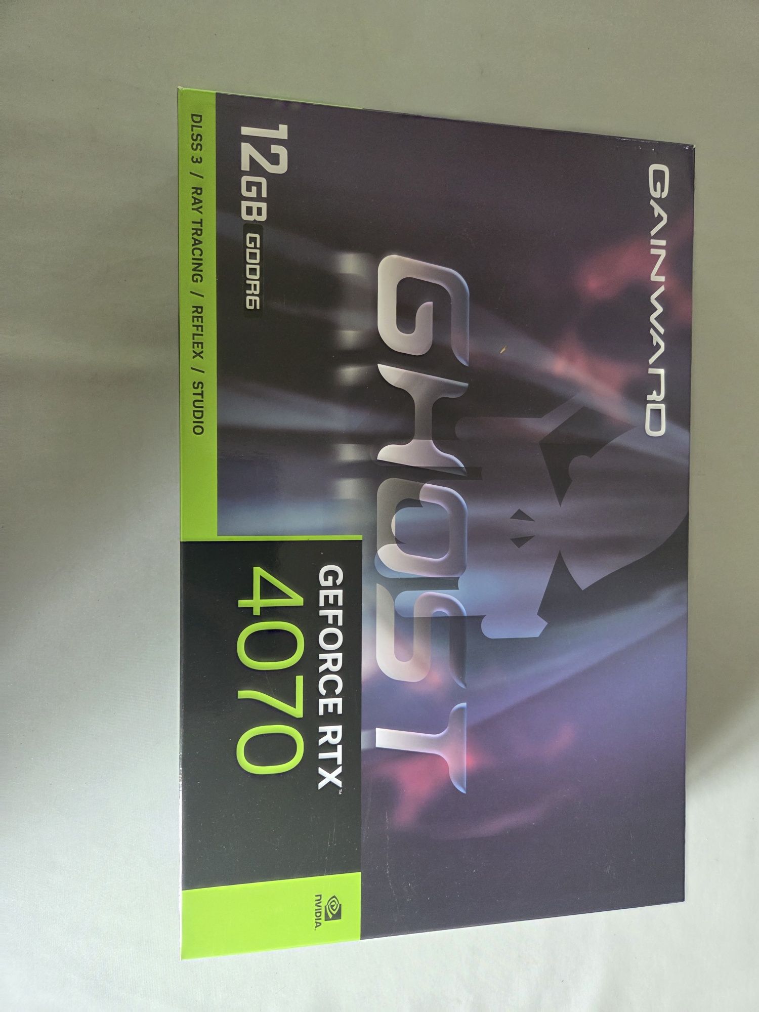 Sprzedam pudełko od karty graficznej  Gainward Geforce RTX 4070 12GB
