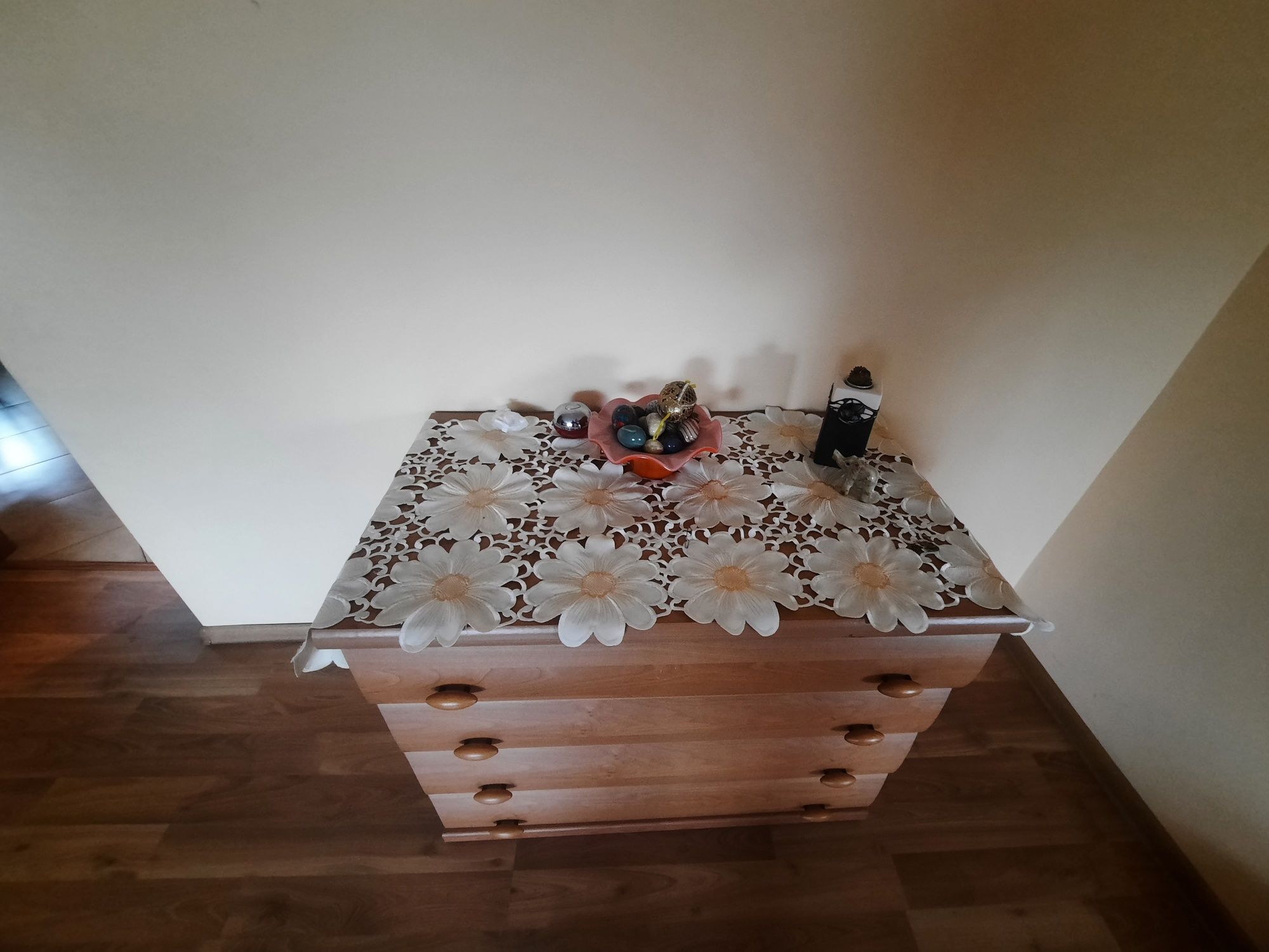 Sprzedam segment z komodą