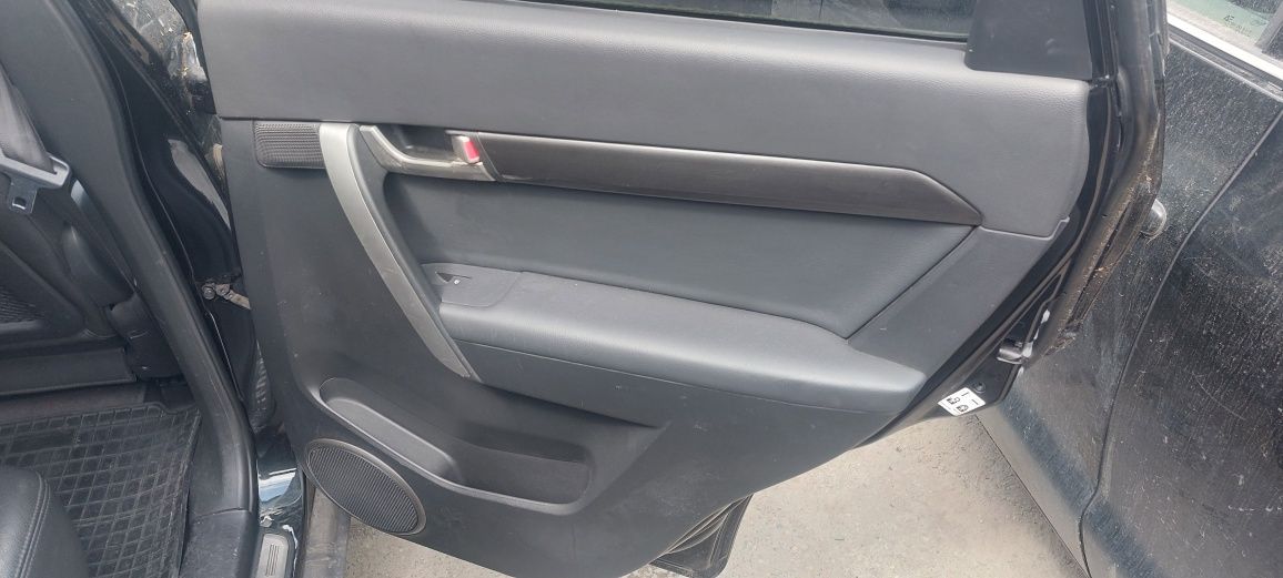 Fotele boczki skóra chevrolet captivia 10r