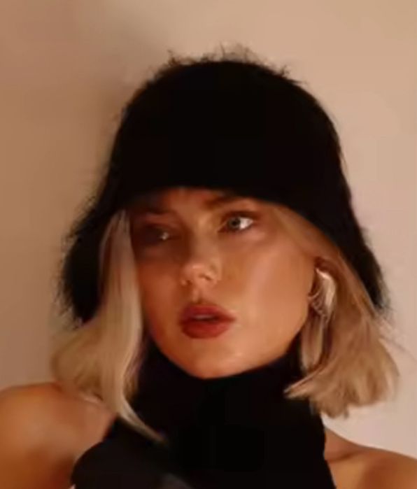 Czapka kapelusz typu bucket z angory czarna