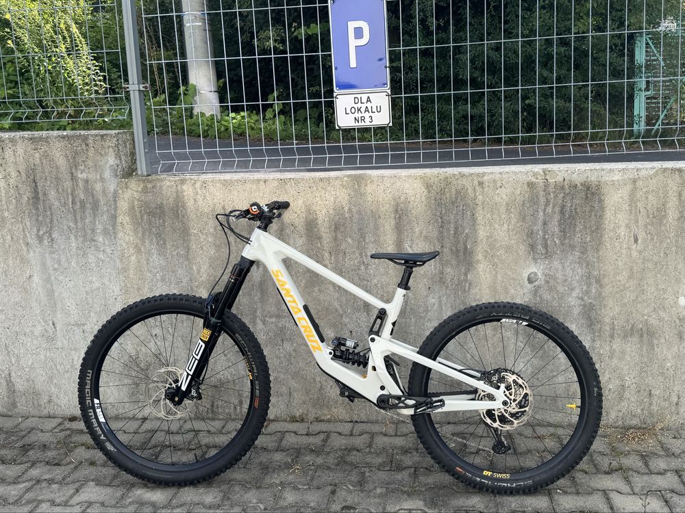 Santa Cruz Bronson 4.1 CC r L , jak nowy