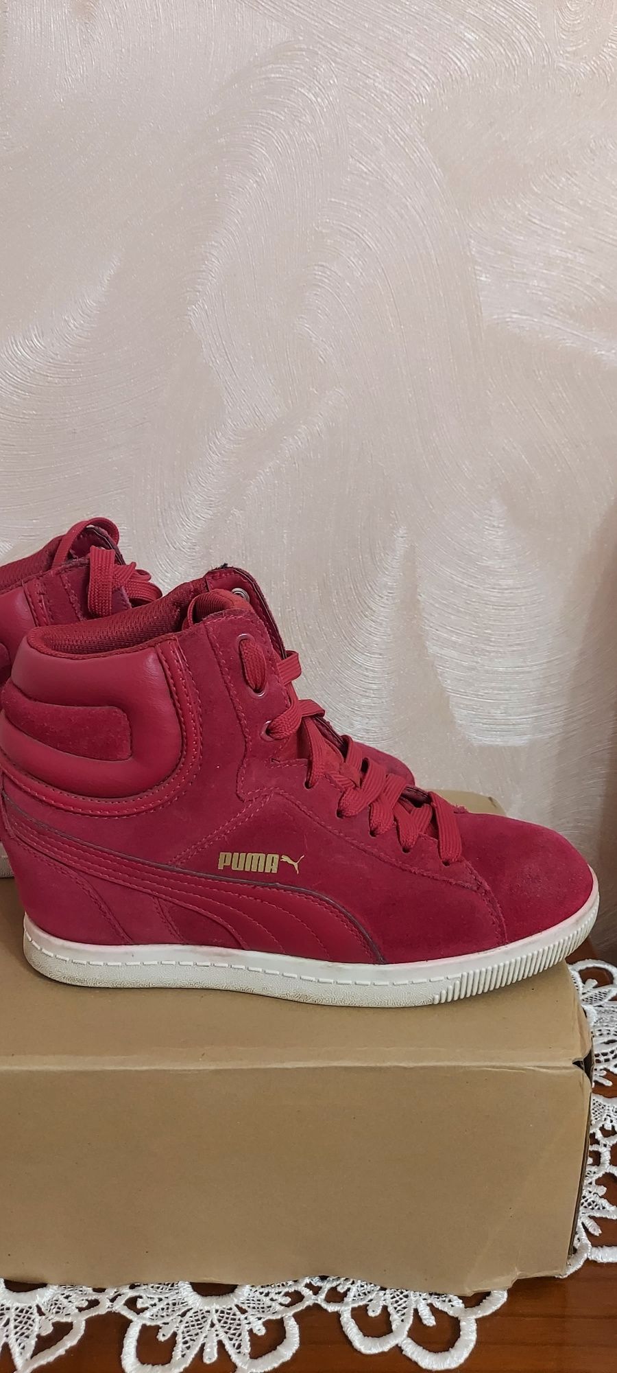 Женские сникерсы Puma