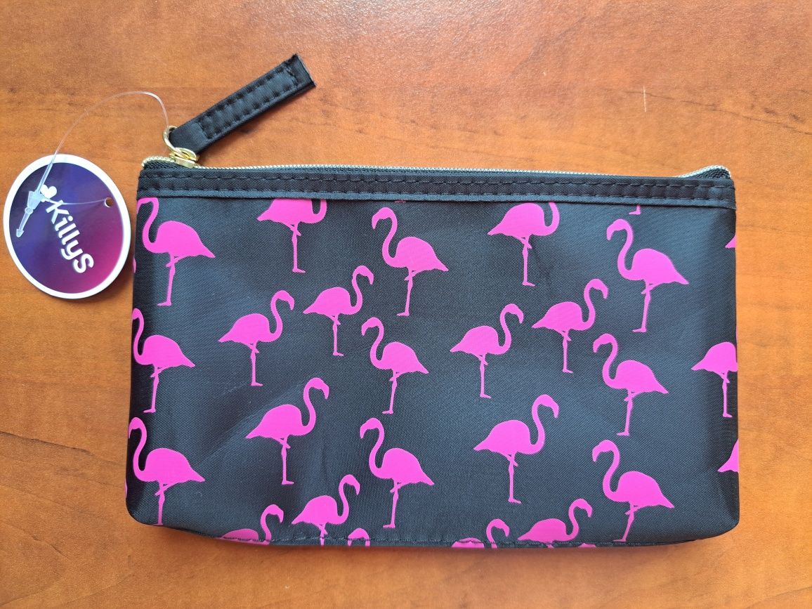 Kosmetyczka czarna różowe flamingi killys