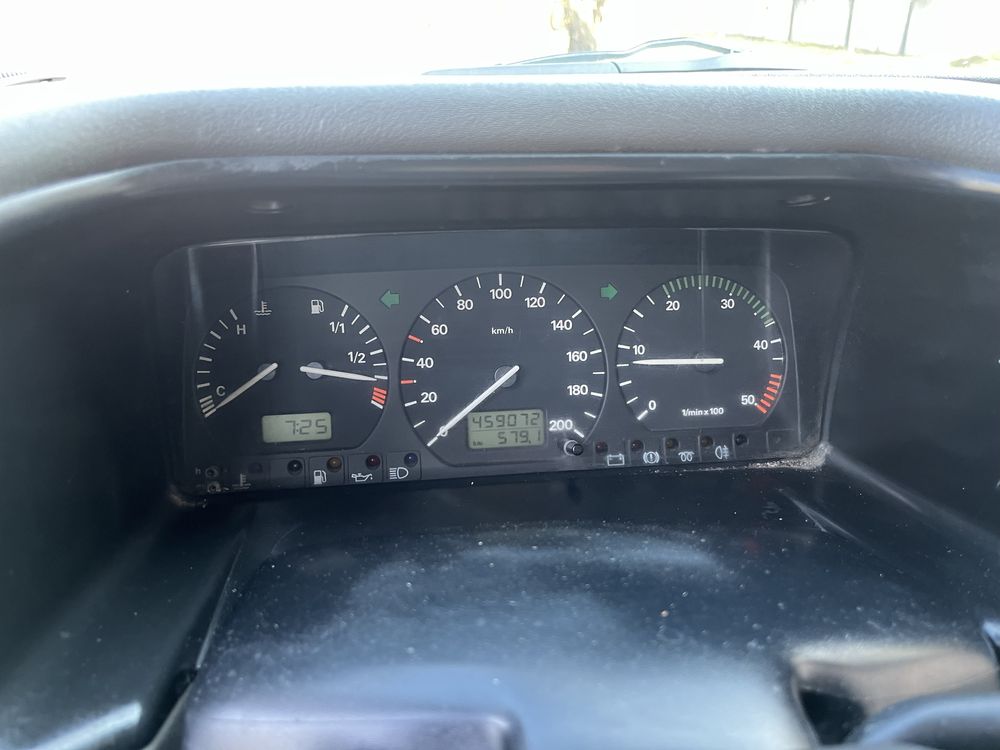 Volkswagen transporter t4 2.5 75 kwt