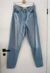 Modne jeansy Mom Jeans wysoki stan Levi's dobry skład