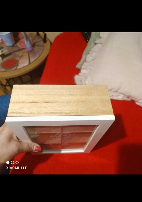 HERBACIARKA pudełko na herbate drewniane z okienkiem. Depot.