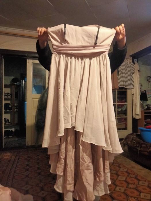 Сукня (пурпурна)