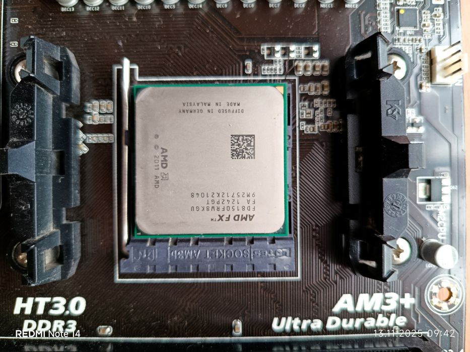 Материнку Gigabyte Ga 970A та ОЗУ 16 gb 4 по 4gb із процесором FX 8150