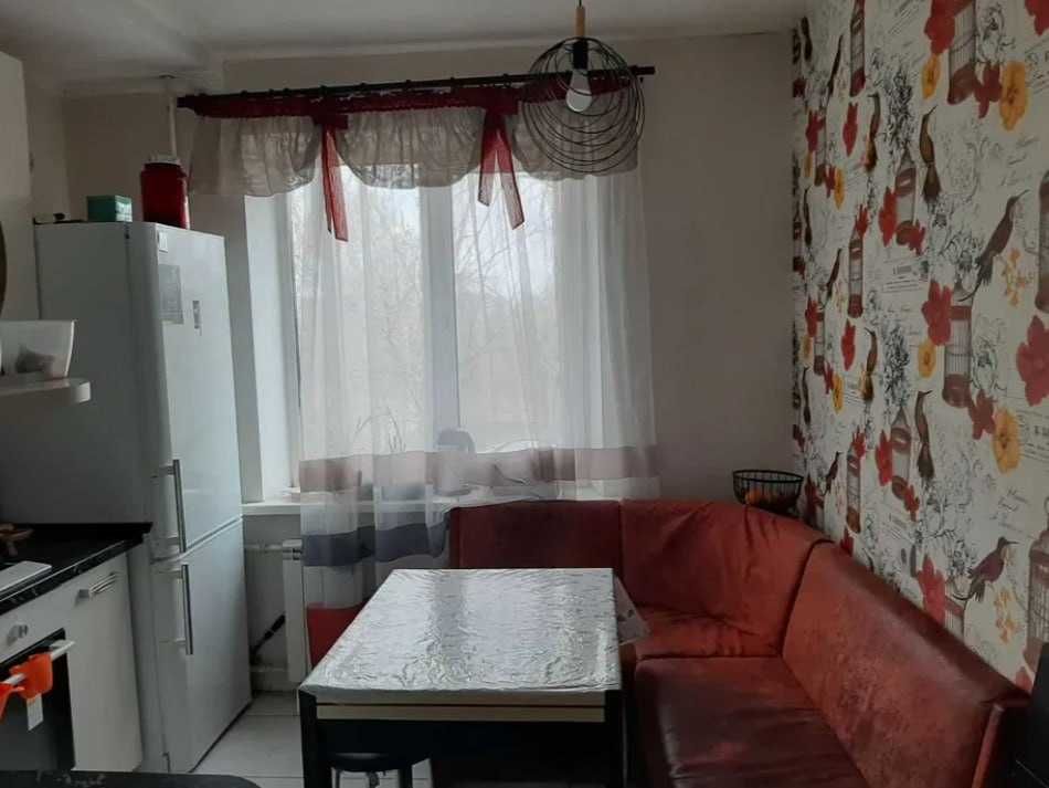 Продаж 2-кімнатної квартири по вул. Ковпака