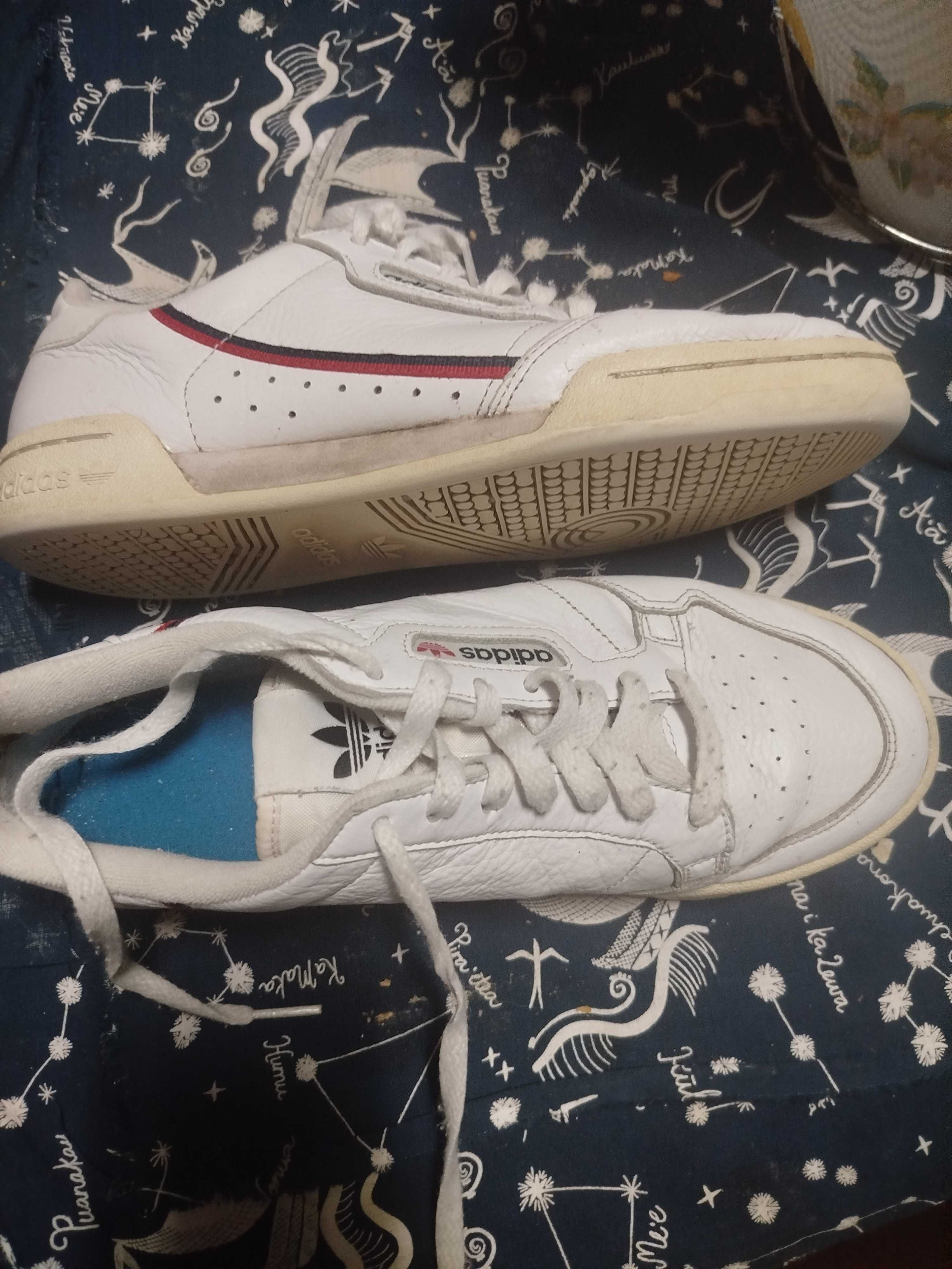 Sapatilhas adidas continental