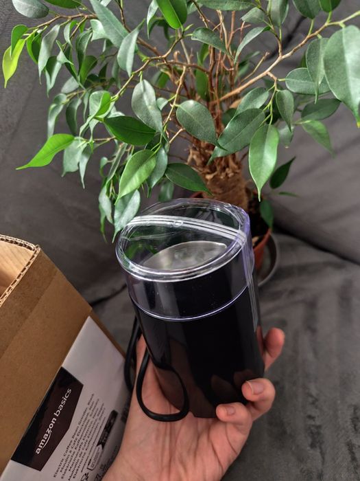 Nowy elektryczny młynek do kawy