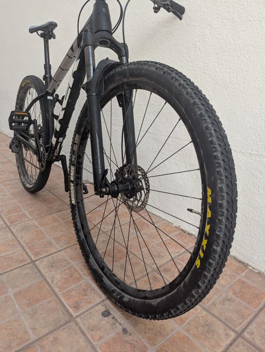 Trek x calibre 8 2023