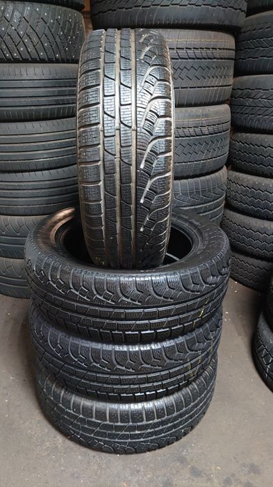 Комплект зимних шин Pirelli Sottozero winter 210 serie 2 205/60 r16