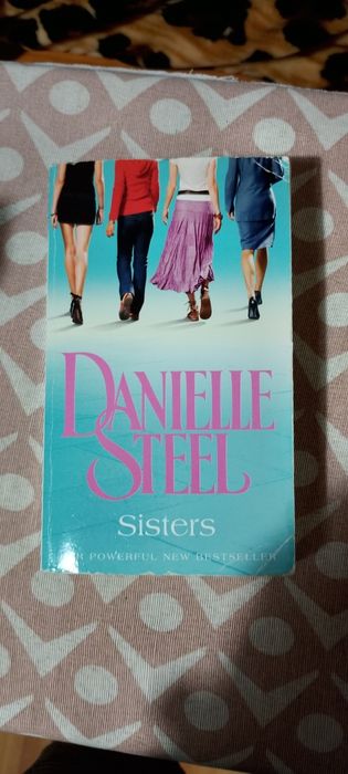 Livro Sisters de Danielle Steel