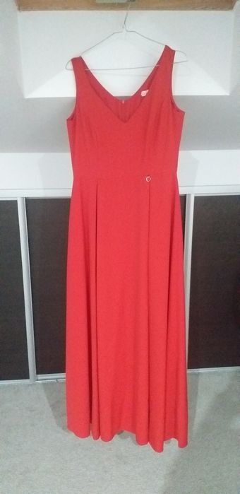 Czerwona Długa sukienka