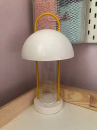 Lampka stołowa latarnia Ikea Sommarlanke