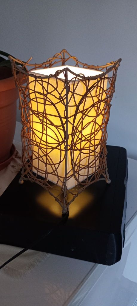 Lampka nocna z przesyłką olx