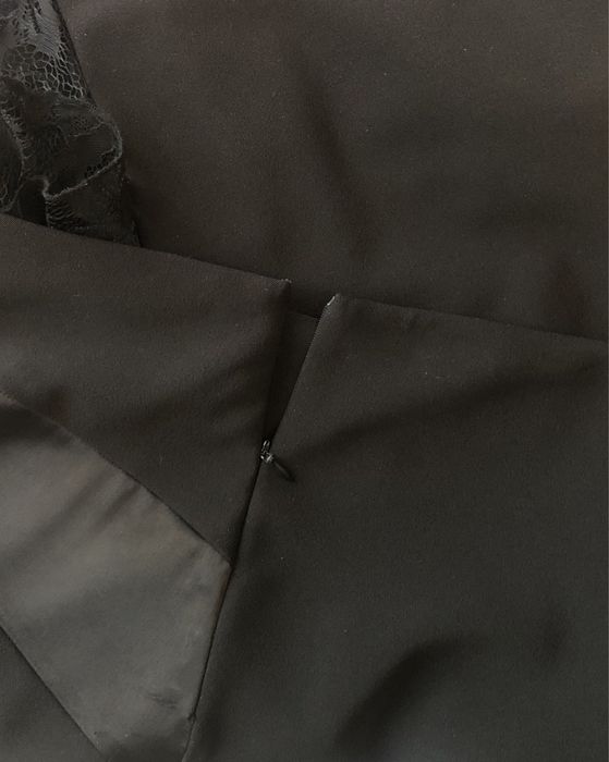 Spodnica marki Morgan - elegancka, czarna, wielofakturowa, rozniar M