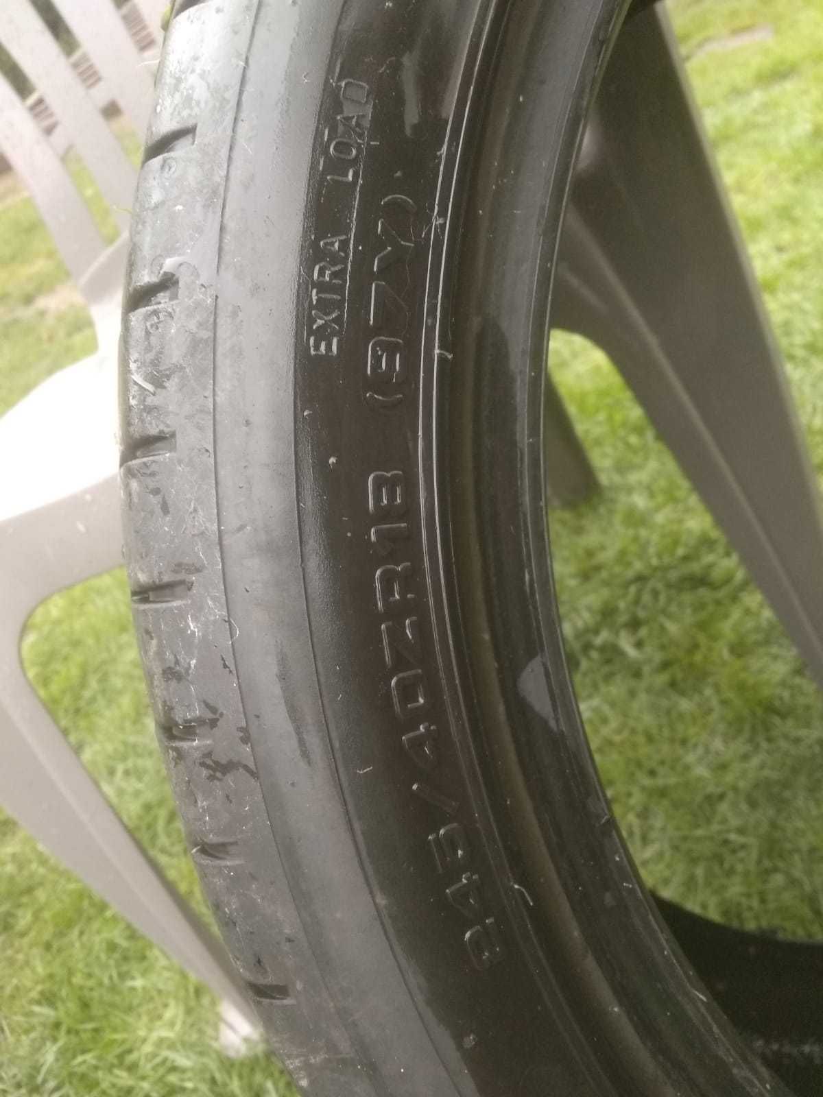 Opona Dunlop sport Maxx 245/40 ZR 18 bieżnik 5,5