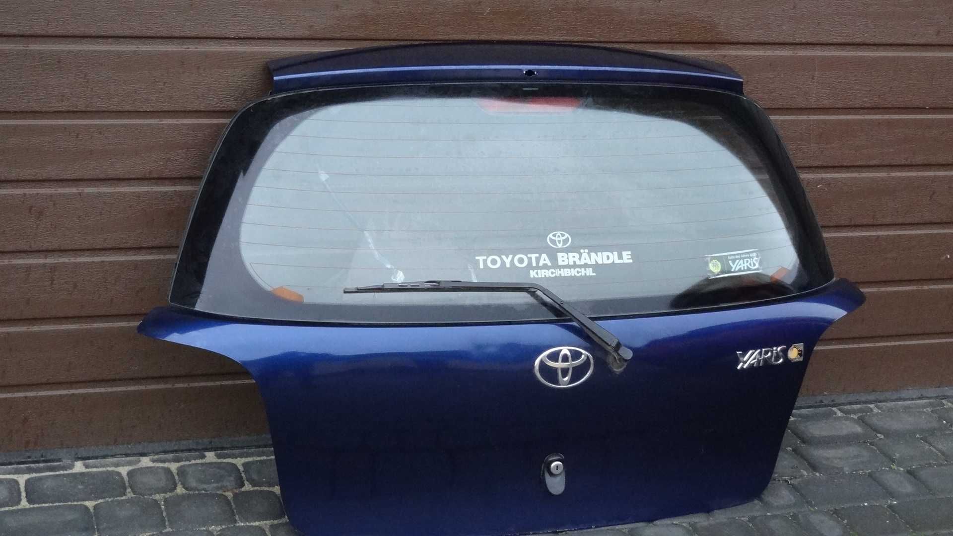 Toyota yaris I 99-05 klapa tył kompletna wersja japońska