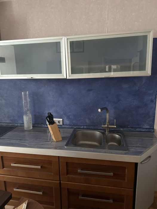 Кухня з технікою