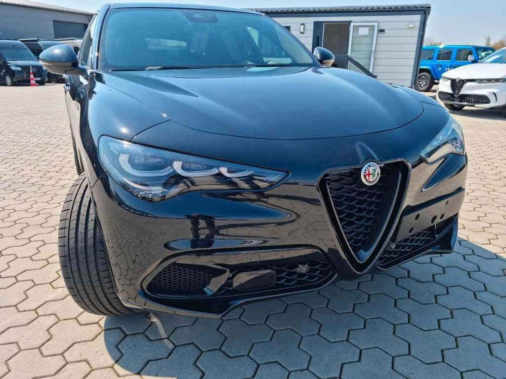 Бампер передній Alfa Romeo Stelvio запчастини Альфа Ромео Стельвіо