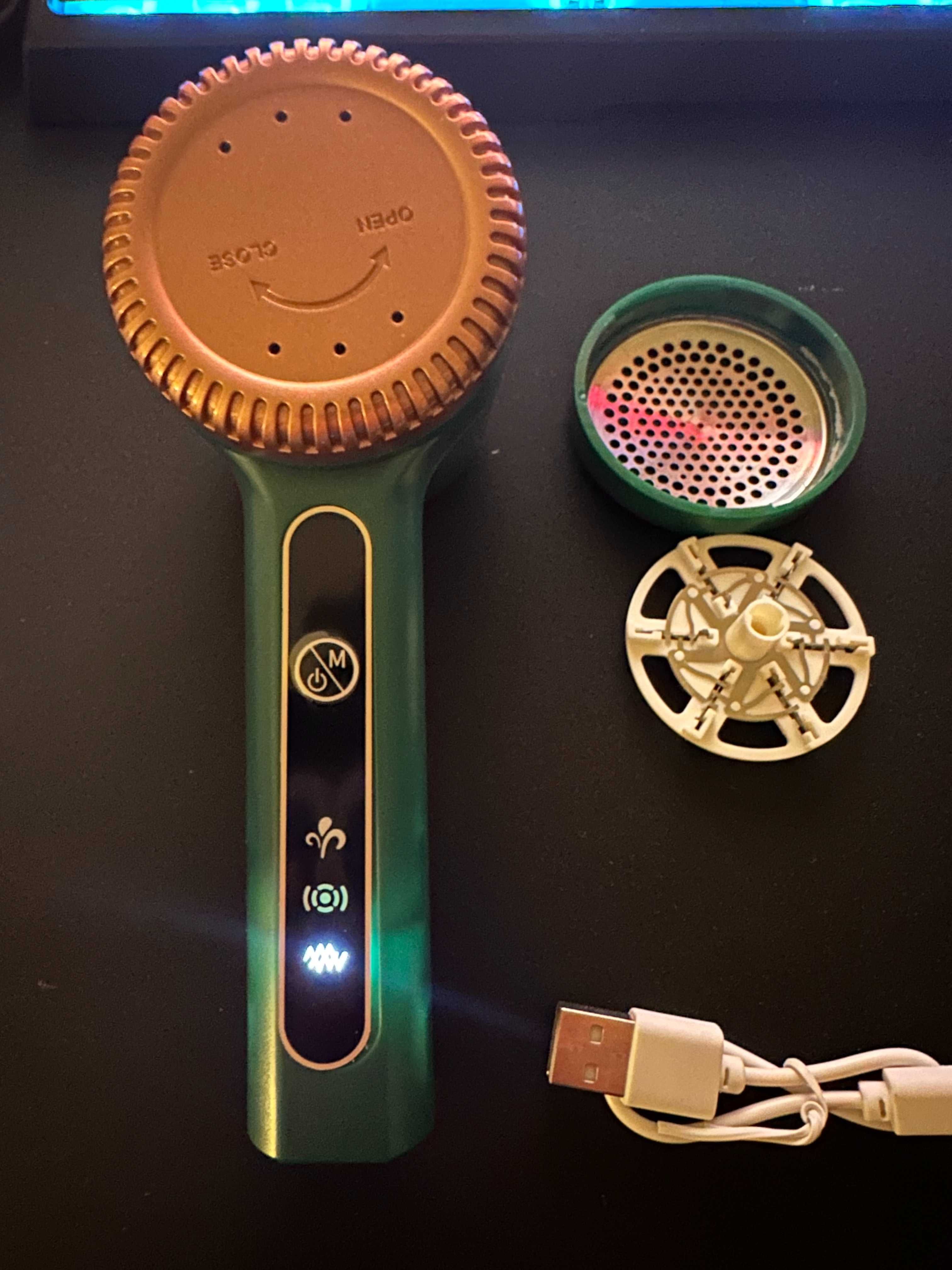 Golarka do ubrań ładowana  USB