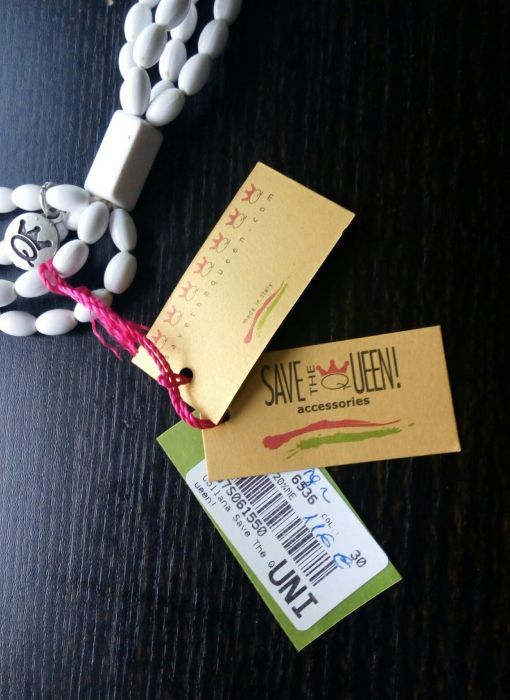 Colar marca Save The Queen.Novo