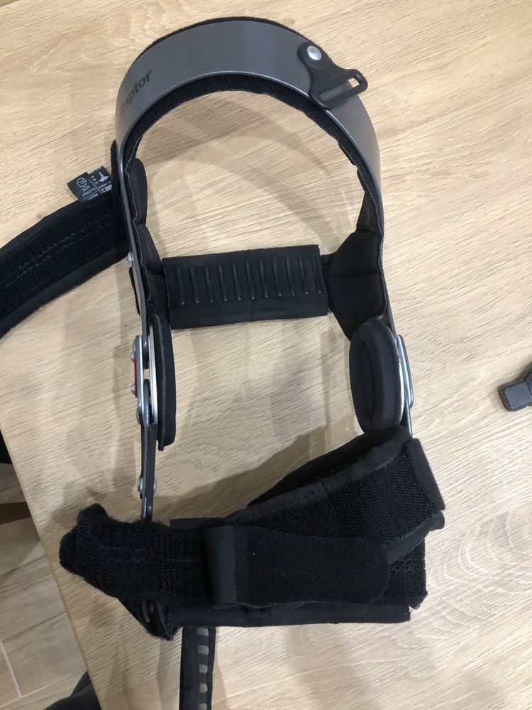 Orteza prawej nogi raptor