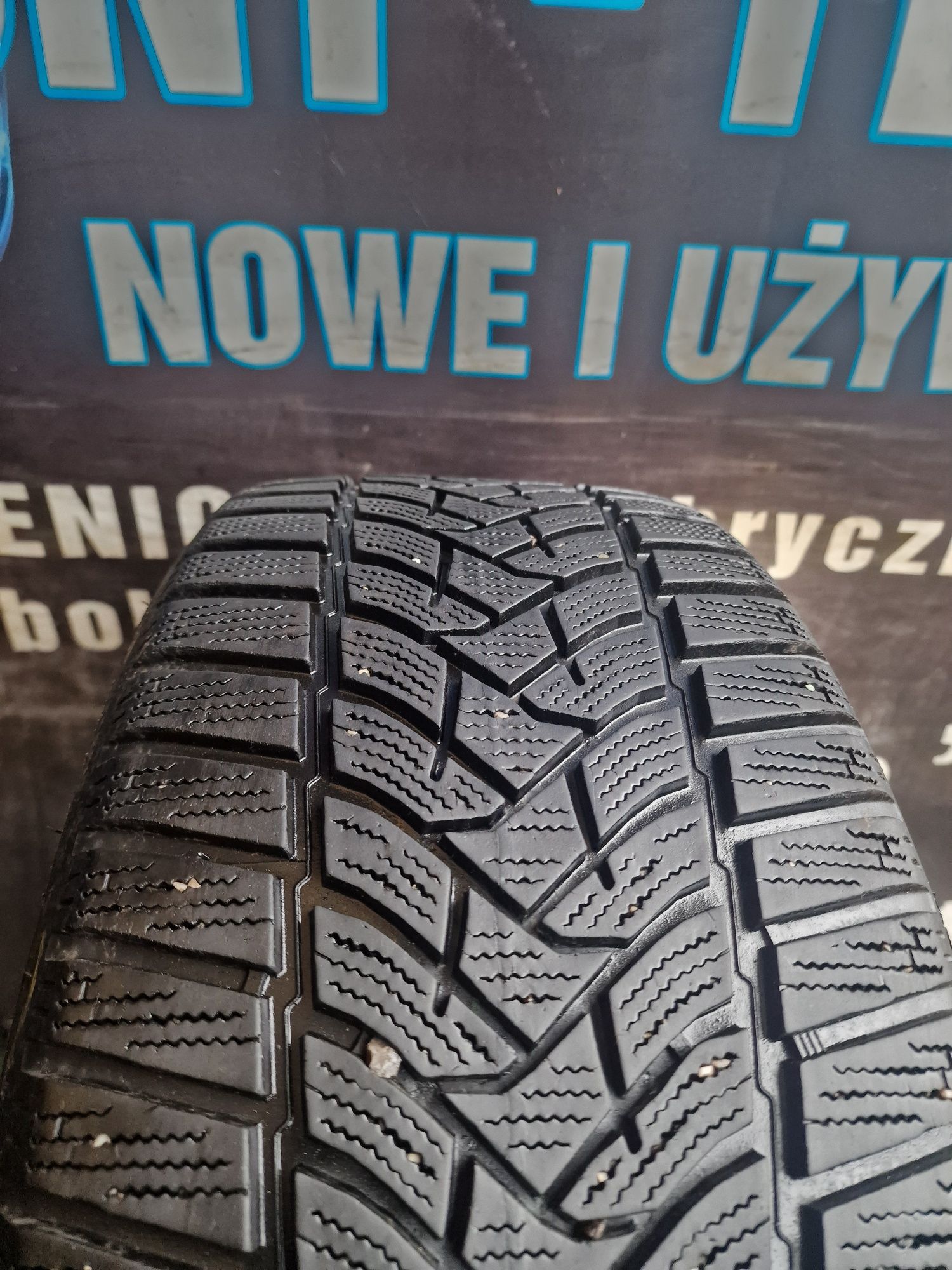 Opona zimowa 235/45/18 94W Dunlop Winter Sport 5 pojedyncza 7mm