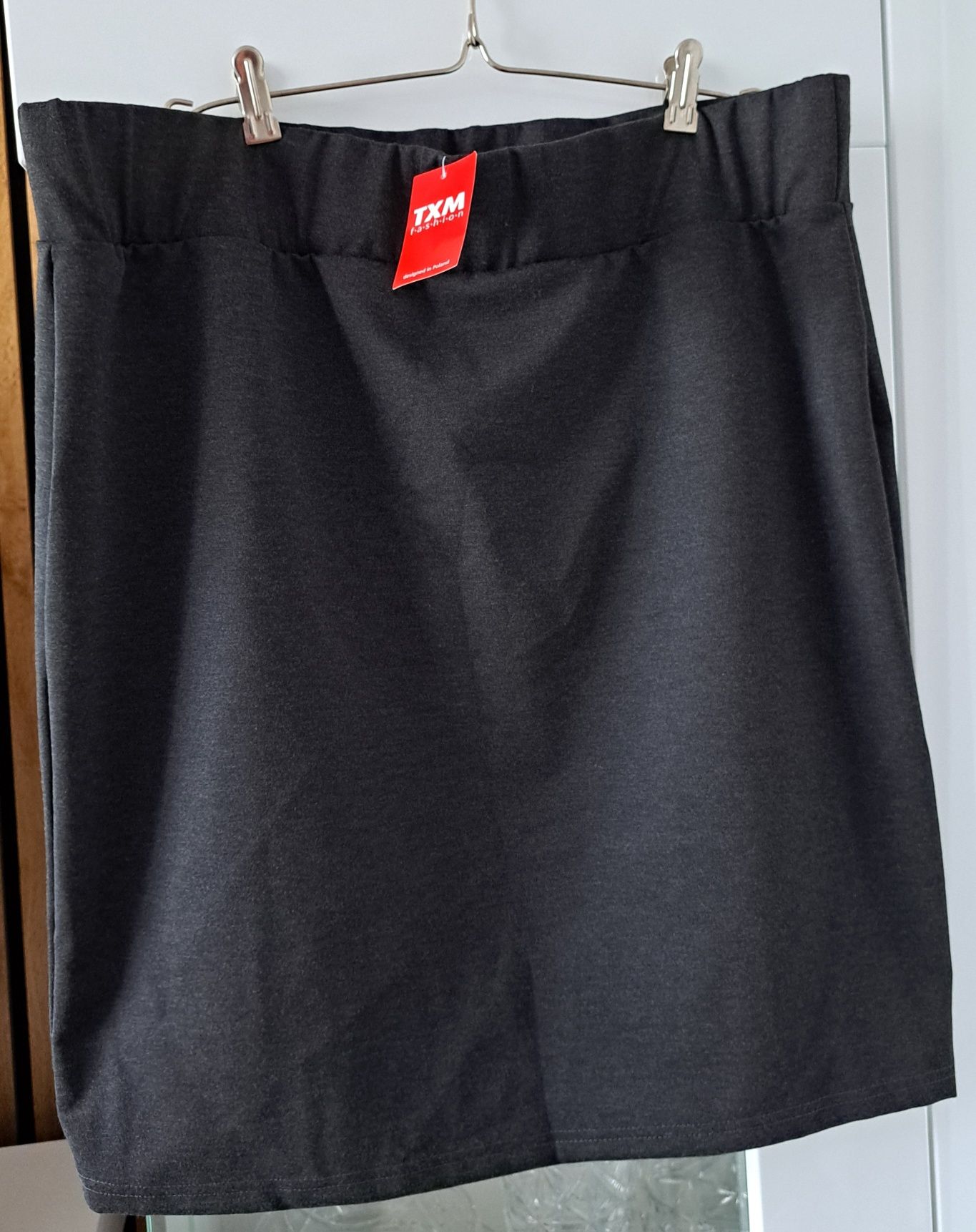 Nowa Prosta spódnica roz xl