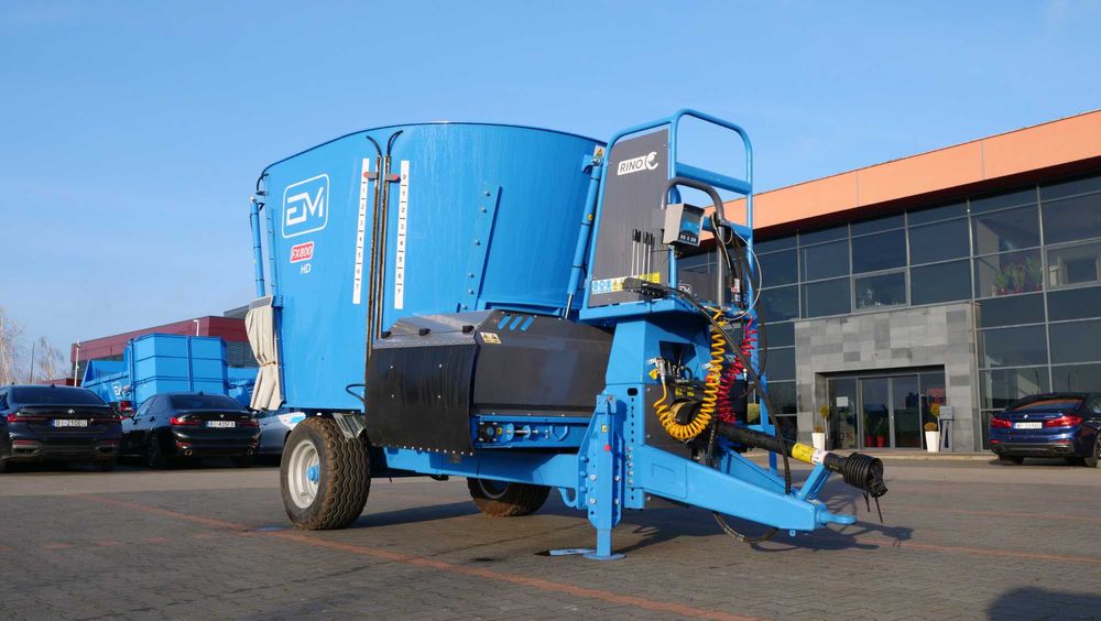 Wóz paszowy Euromilk RINO  FX 800 HD (8m3) - DEMO PO KILKU POKAZACH