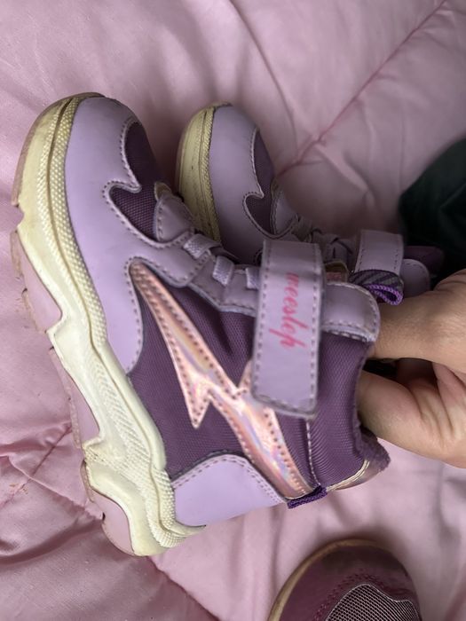 Хайтопи на дівчинку