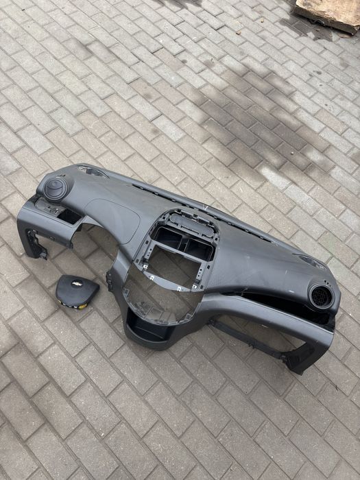 Deska rozdzielcza kokpit airbag pasażera Chevrolet spark m300 09-
