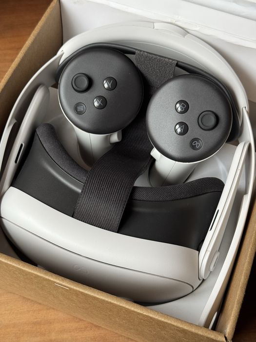 Окуляри віртуальної реальності Meta Oculus Quest 3 512 GB