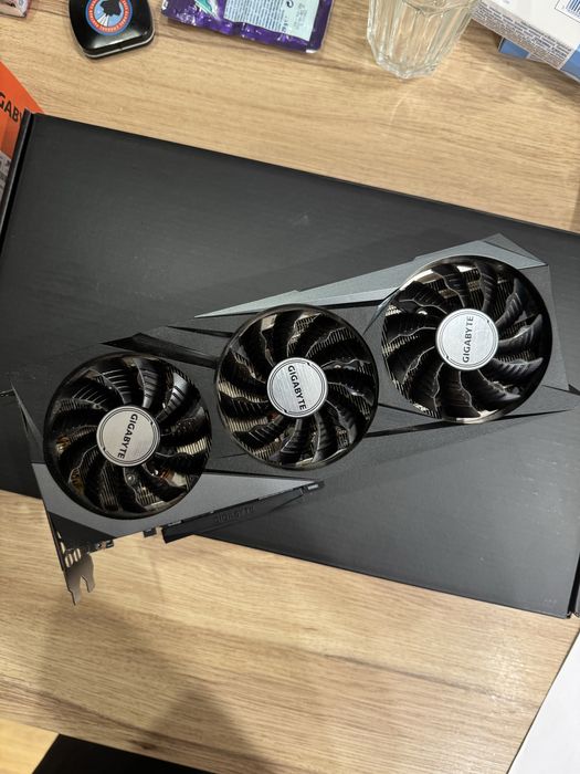 GeForce RTX 3070 - Gigabyte Gaming OC - BEZ LHR