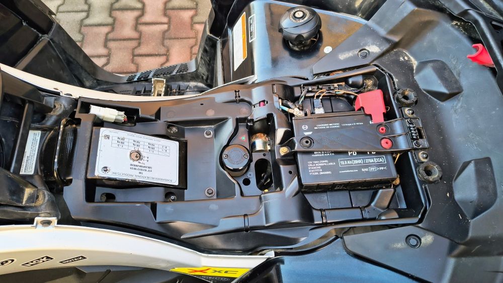 Can-Am Outlander , Yoshimura, Zarejestrowany