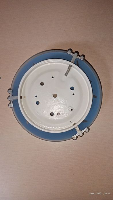 Плафон-светильник