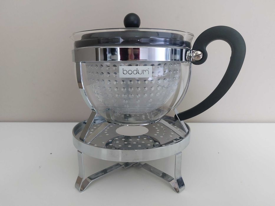 BODUM CHAMBORD SET Zaparzacz do herbaty z filtrem + podgrzewacz 1,3L