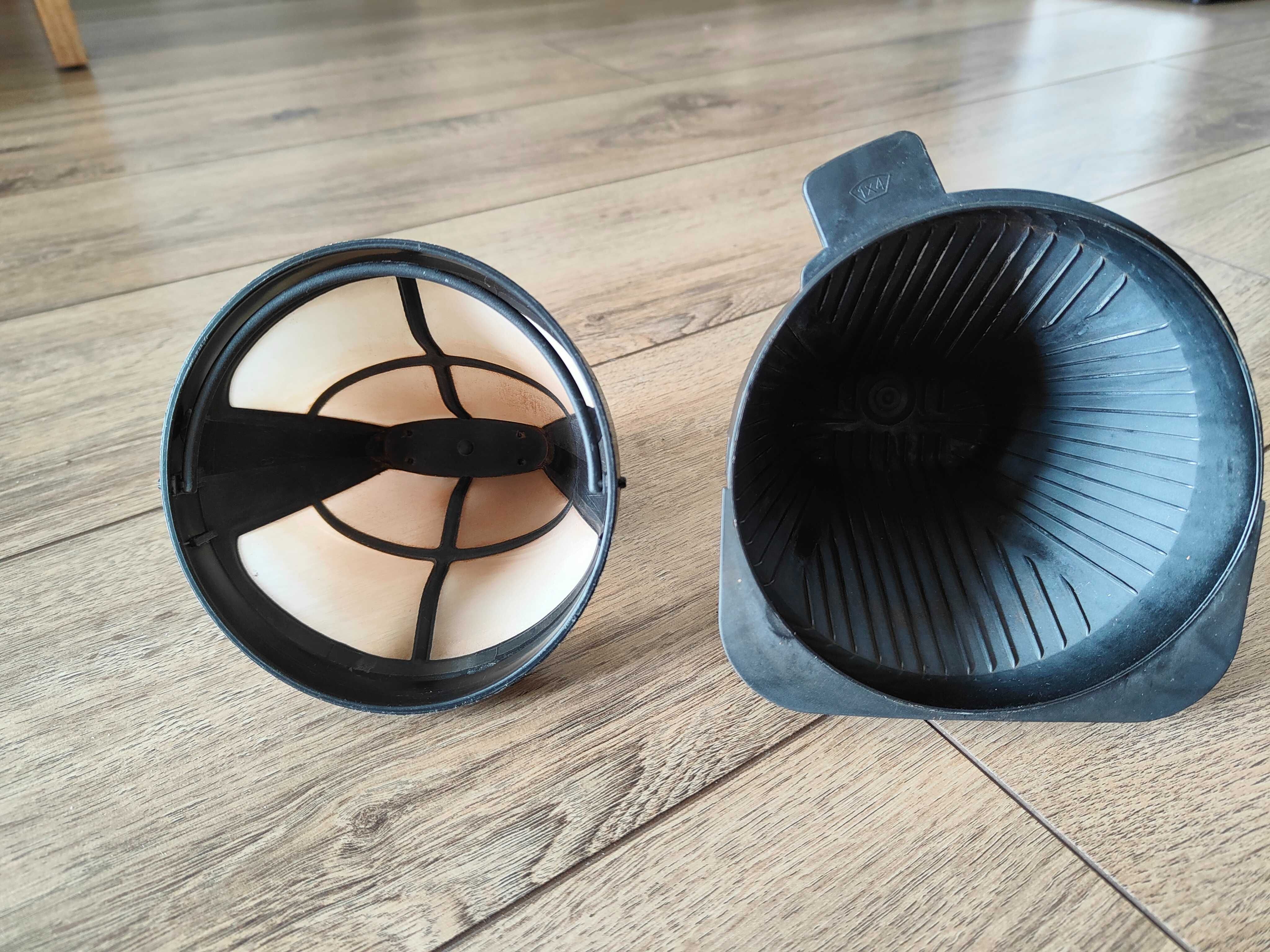 Ekspres Philips Grind & Brew HD7767/00 Młynek żarnowy, zestaw filtrów