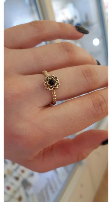 PREZENT Pierścionek damski z wiśniowym bursztynem DALIA