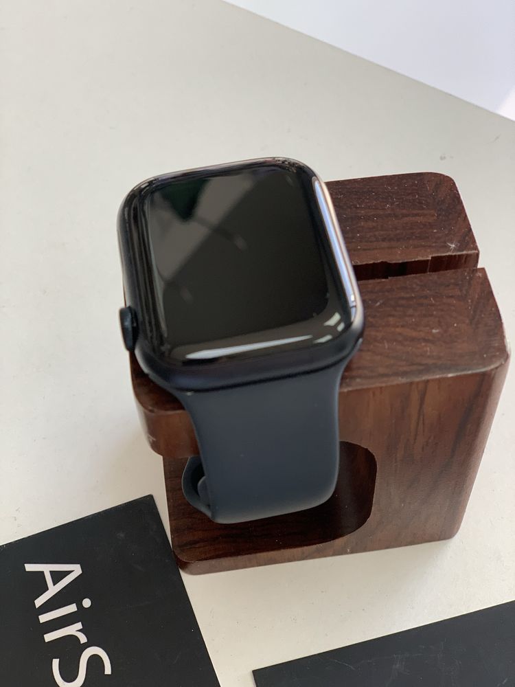 Оригінальні  apple watch series 8 45 mm midnight