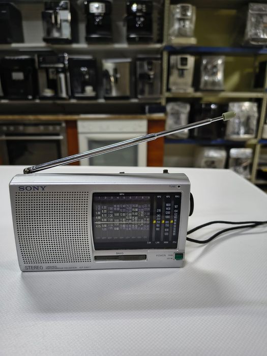 Радіоприймач Sony ICF SW 11