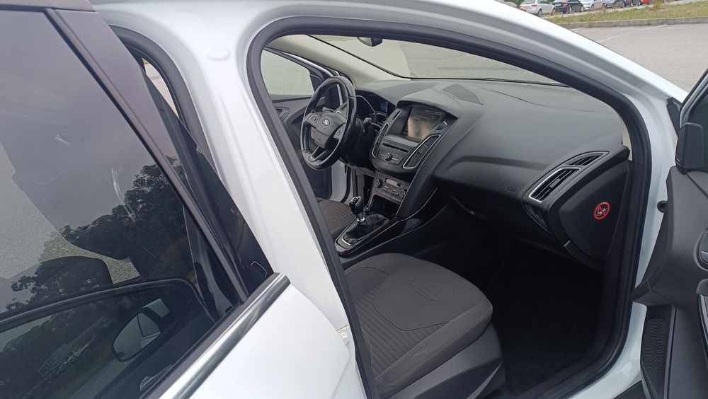 Ford focus 1.0 Titanium