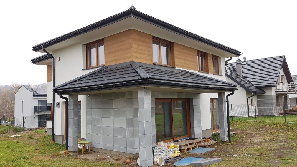 Podbitki metalowe, Ocieplenia, Elewacje, Okucia blacharskie,