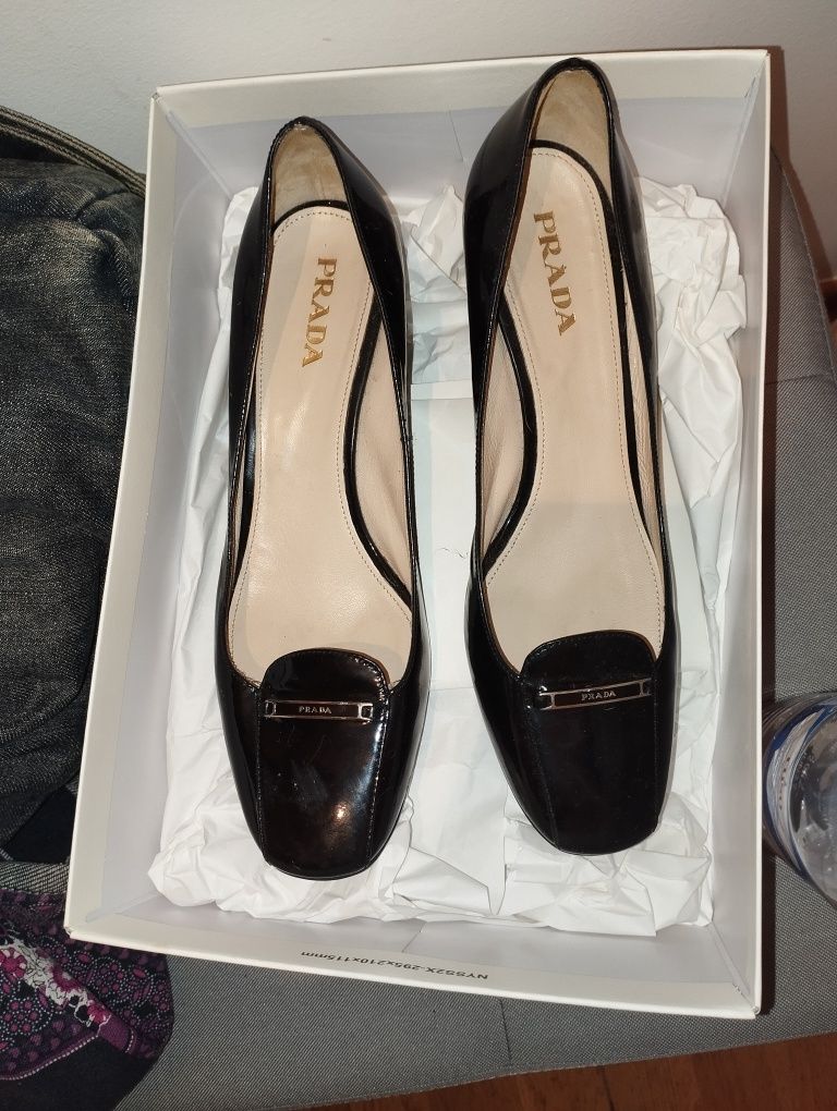 Sapatos vintage Prada