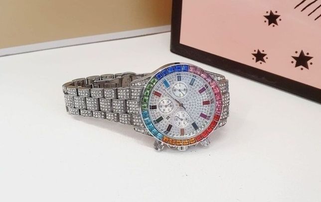 Zegarek damski srebrny nowy z diamentami Guess kors rolex